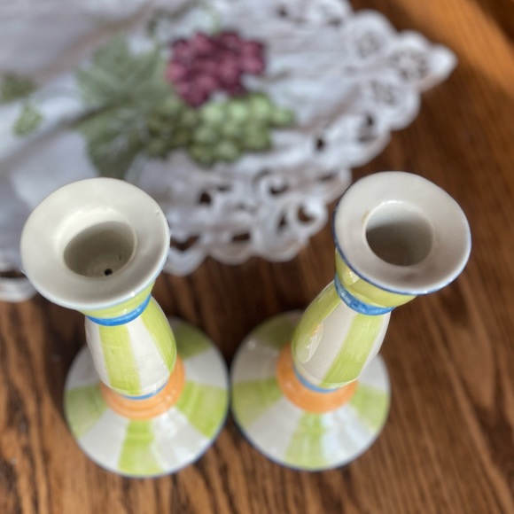 Andrea by Sadek Pair of Porcelain Candle Stick Holders - Picture 3 of 6